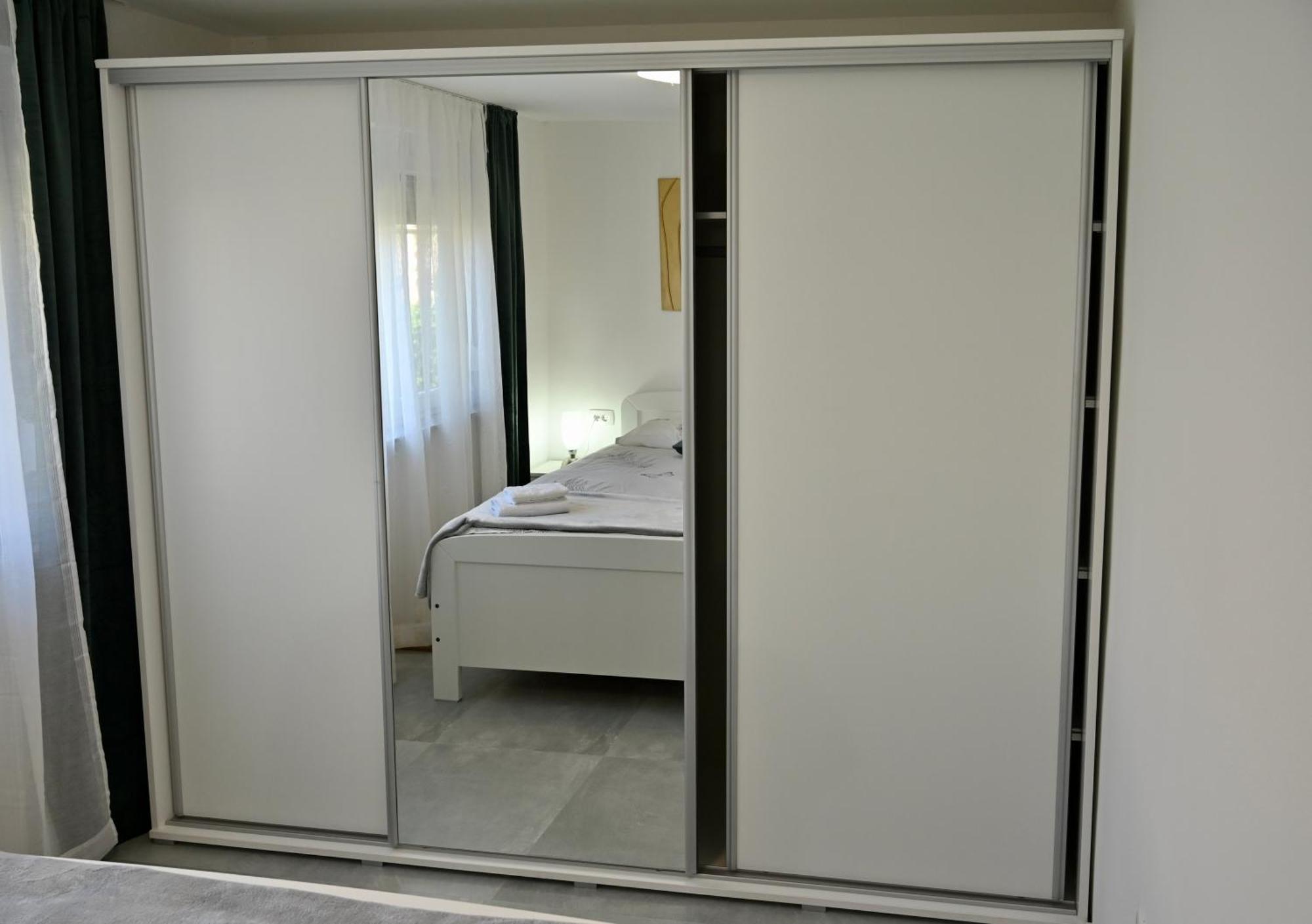 Studio Apartman Una -Self Check In,Free Parking Карловаць Екстер'єр фото